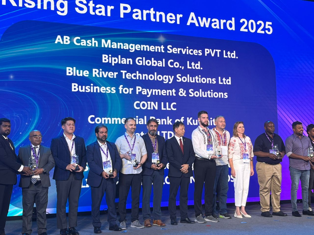 Datec Corp fue distinguida con el Rising Star Partner Award 2025 de GRG Banking, líder global en tecnología financiera y banca digital.